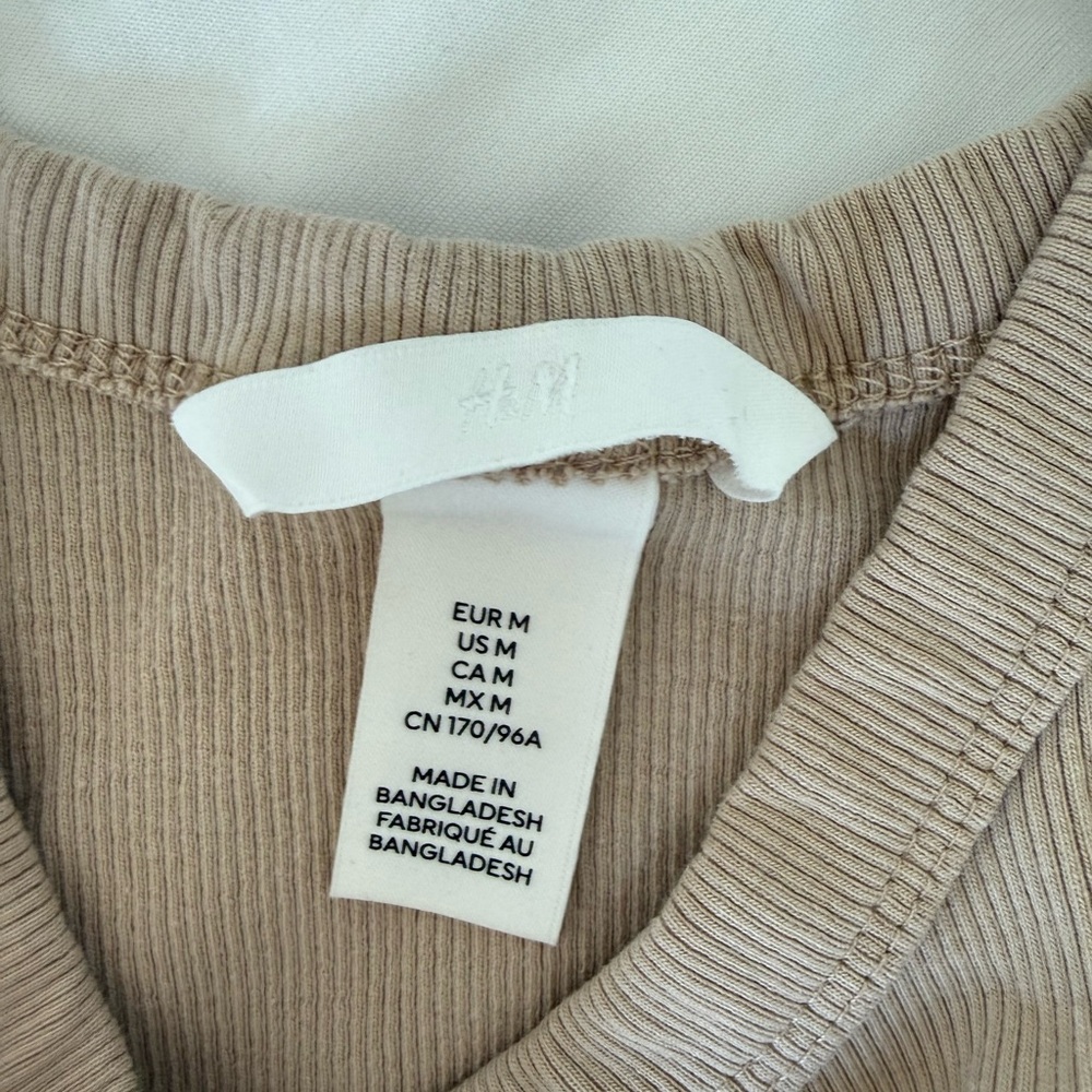 H&M Beige Ribbed Tank Top - Picture 3 of 4